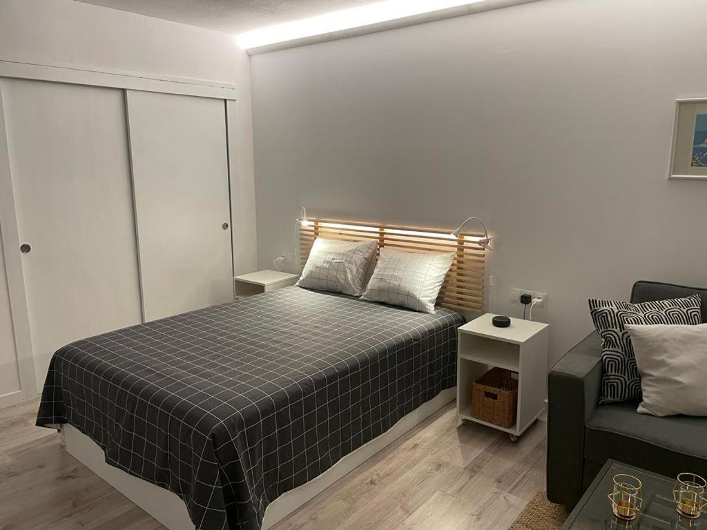Apartamento C Y L 托雷莫利诺斯 外观 照片