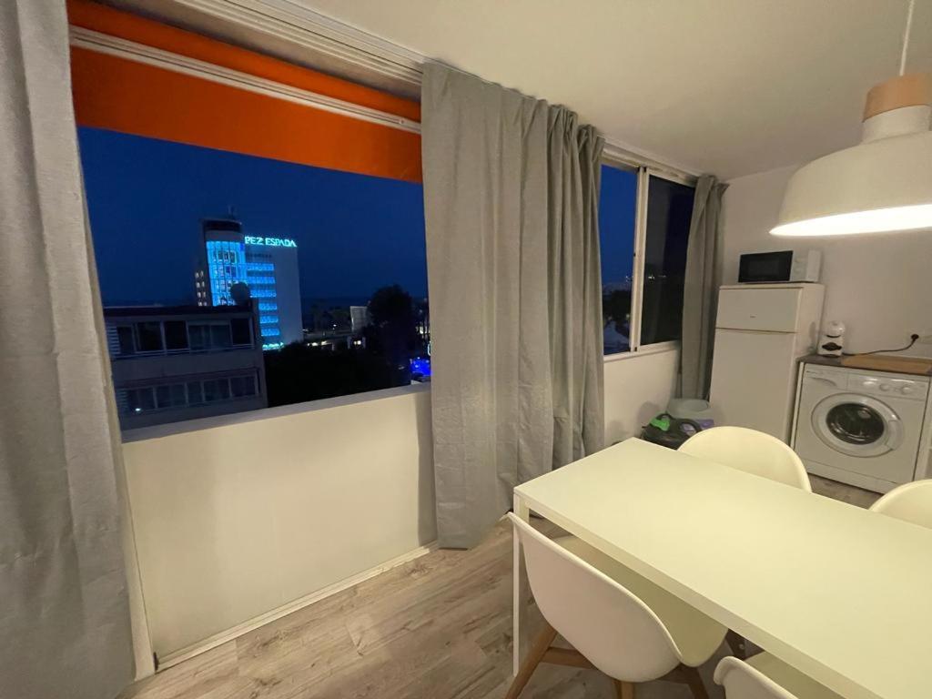 Apartamento C Y L 托雷莫利诺斯 外观 照片